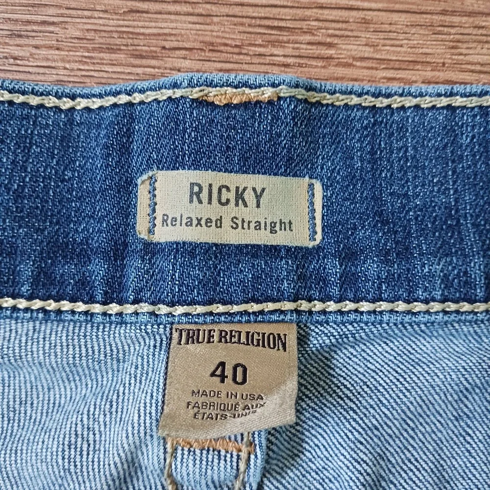 True Religion Ricky Relaxed Straight Blue Jeans 40 x 32 USA Horseshoe Pockets